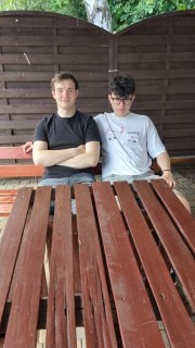 photo1