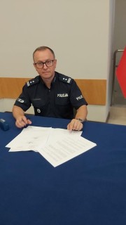 image4 image4
