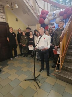 670e16ea 78dd 44ec b8cc12eb931e