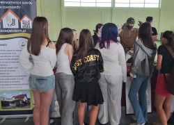 Targi edukacyjne w Szamocinie