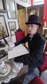 581010347 1357856082794425 n